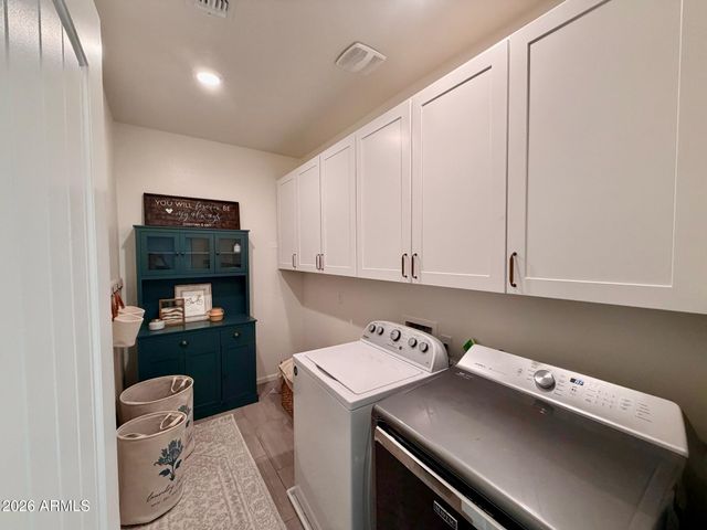 2037 S Saguaro Drive, Apache Junction, AZ 85120