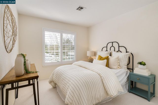 1008 Radiant Ln, San Ramon, CA 94583