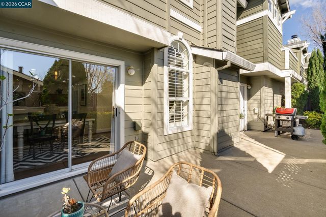 1008 Radiant Ln, San Ramon, CA 94583