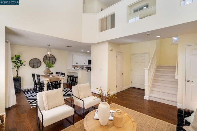 1008 Radiant Ln, San Ramon, CA 94583