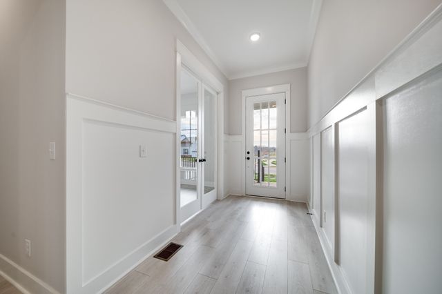 7504 Shoal Mill Point, Fairview, TN 37062