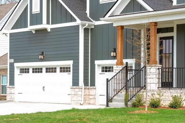 7504 Shoal Mill Point, Fairview, TN 37062