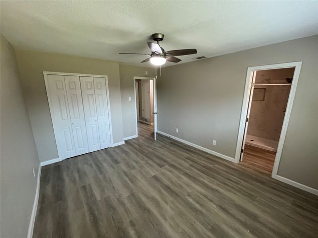 300 Ocean Drive, Richardson, TX 75081