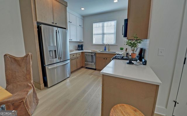 71 Woodlake Crt, Hartwell, GA 30643