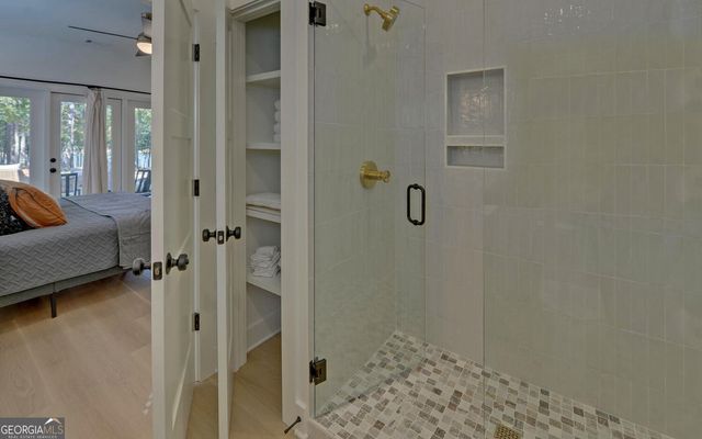 71 Woodlake Crt, Hartwell, GA 30643