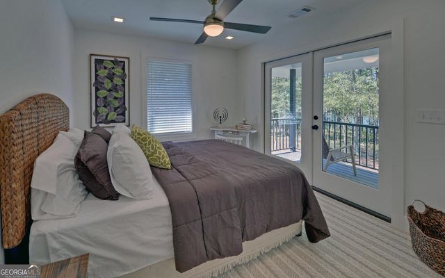 71 Woodlake Crt, Hartwell, GA 30643