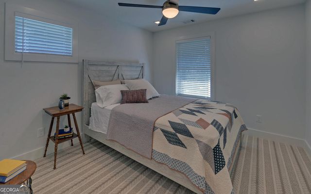 71 Woodlake Crt, Hartwell, GA 30643
