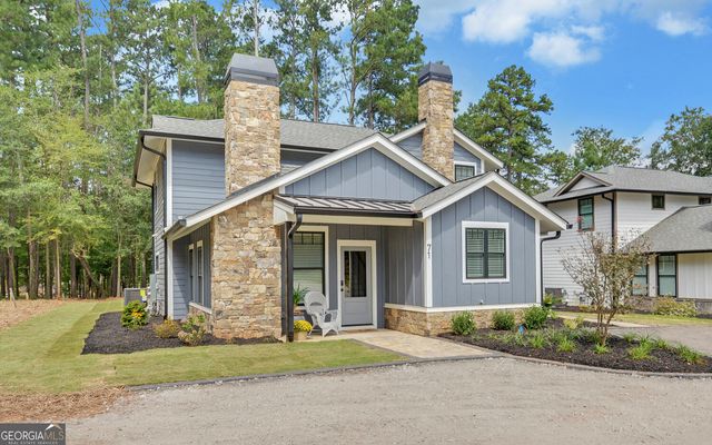 71 Woodlake Crt, Hartwell, GA 30643