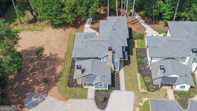 71 Woodlake Crt, Hartwell, GA 30643