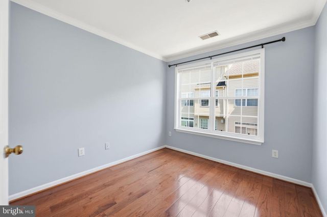 9702 ATHLETIC WAY, Gaithersburg, MD 20878