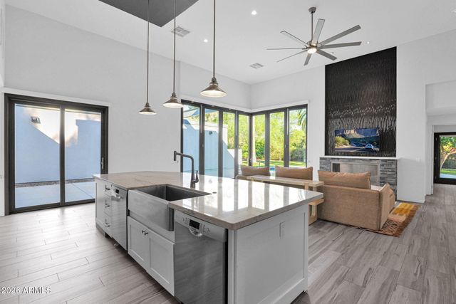 11813 N Blackheath Road, Scottsdale, AZ 85254