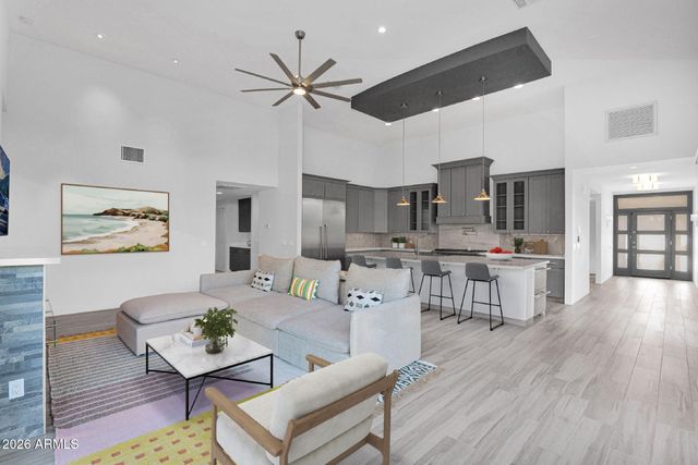 11813 N Blackheath Road, Scottsdale, AZ 85254