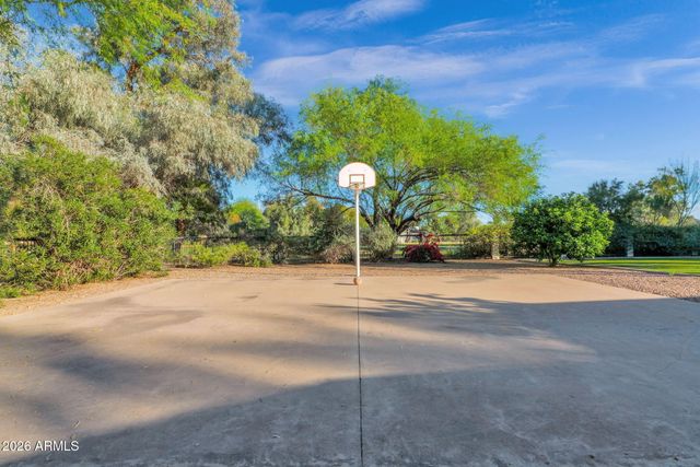 11813 N Blackheath Road, Scottsdale, AZ 85254