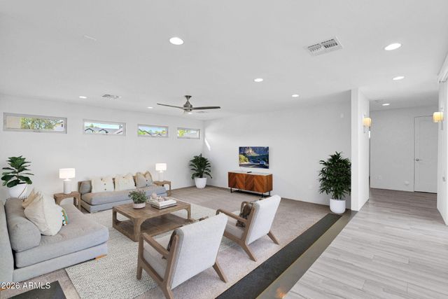 11813 N Blackheath Road, Scottsdale, AZ 85254