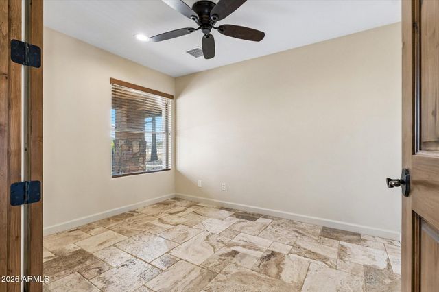 1440 W Irvine Road, Phoenix, AZ 85086