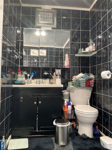 1167 Arlington Avenue, Teaneck, NJ 07666