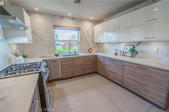 9108 Duffy Street, Temple City, CA 91780