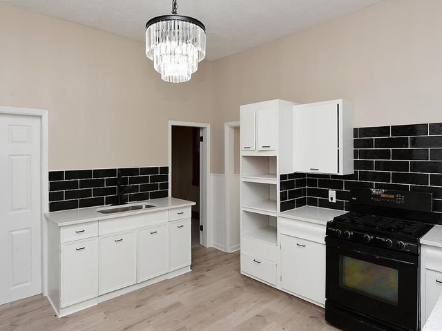 339 SHERMAN Avenue, Council Bluffs, IA 51503