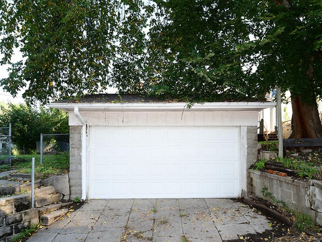 339 SHERMAN Avenue, Council Bluffs, IA 51503