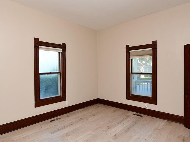 339 SHERMAN Avenue, Council Bluffs, IA 51503