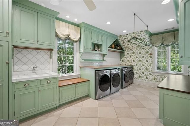 3874 Vermont Road NE, Atlanta, GA 30319