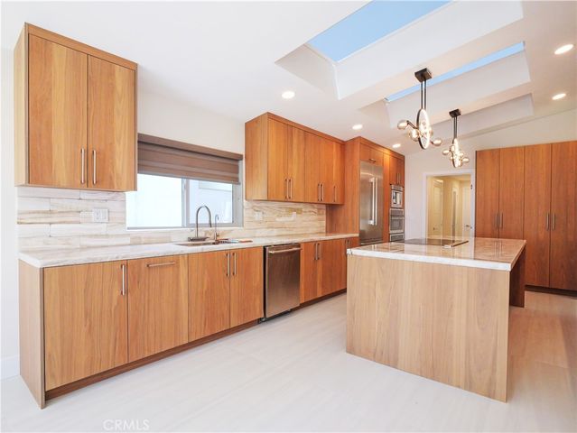 6504 Via Baron, Rancho Palos Verdes, CA 90275