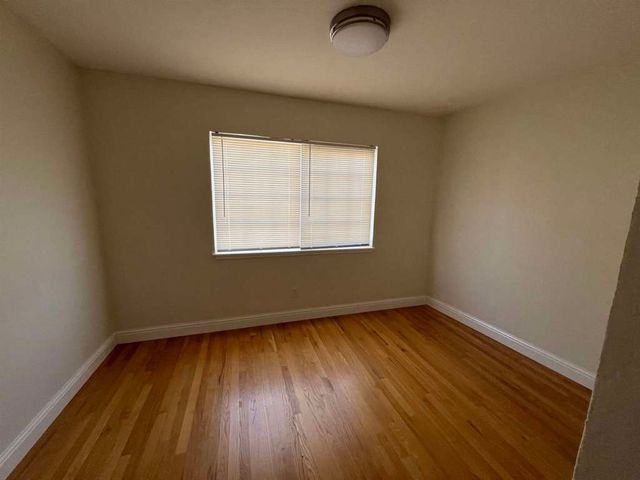 3244 ELLIS ST, Berkeley, CA 94703