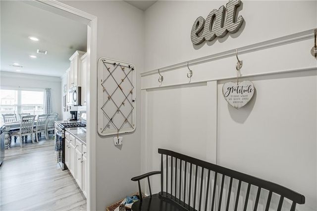 6937 Lancaster Crossing, Flowery Branch, GA 30542