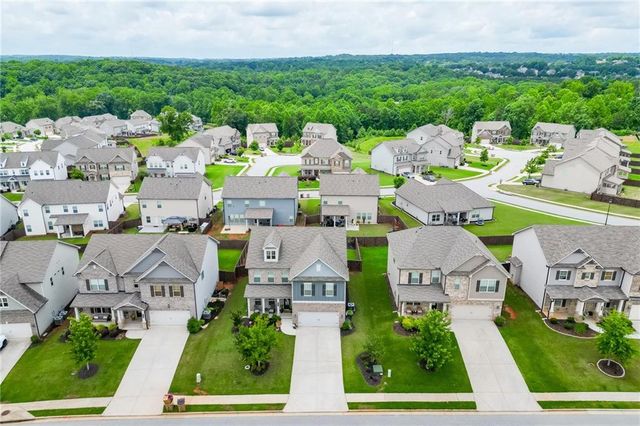 6937 Lancaster Crossing, Flowery Branch, GA 30542