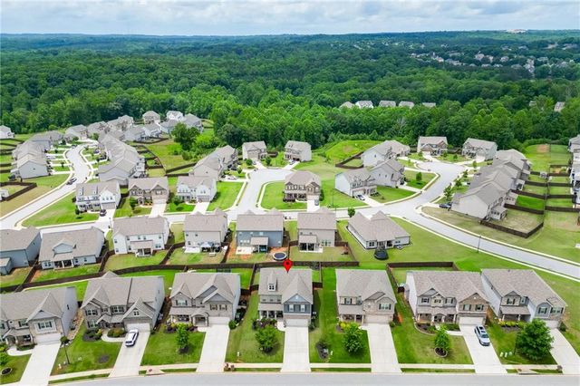 6937 Lancaster Crossing, Flowery Branch, GA 30542