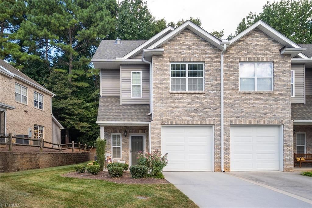 640 Friendway Road, Greensboro, NC 27410