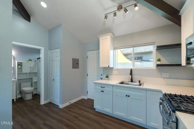 506 E Hemlock Street, Oxnard, CA 93033