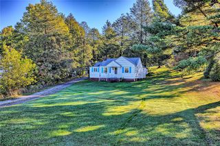 909 Old Salem Rd, City Of Greensburg, PA 15601