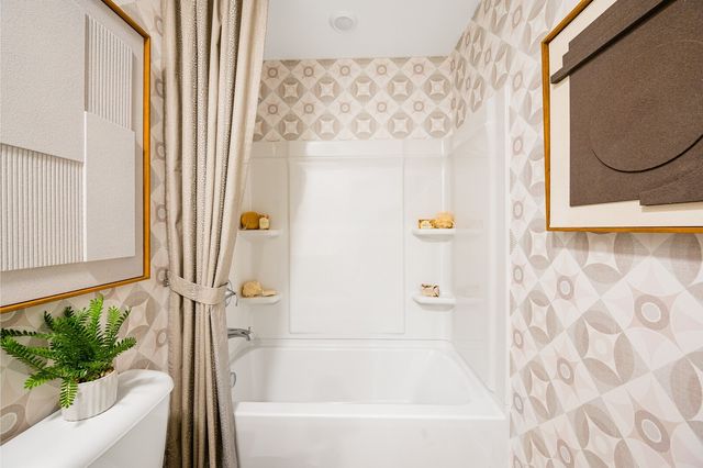 1241 Glenmont Street, Algonquin, IL 60102