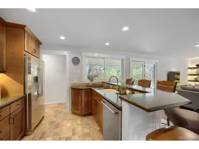 2578 S Dover Way, Lakewood, CO 80227