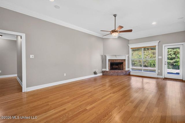 15525 Old Oak Court, Gulfport, MS 39503