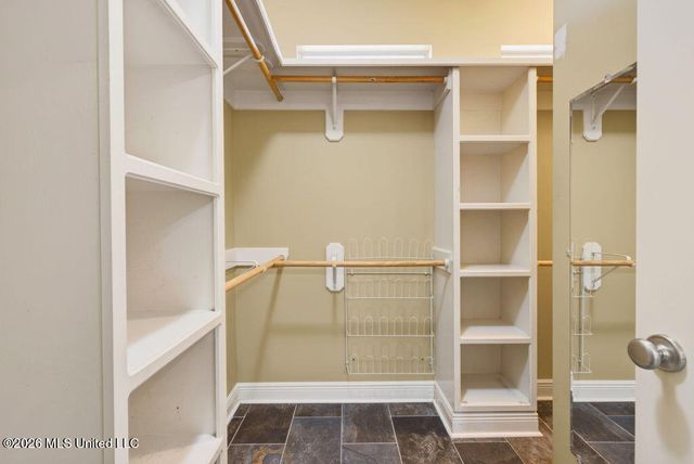 15525 Old Oak Court, Gulfport, MS 39503