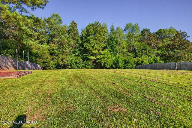 15525 Old Oak Court, Gulfport, MS 39503