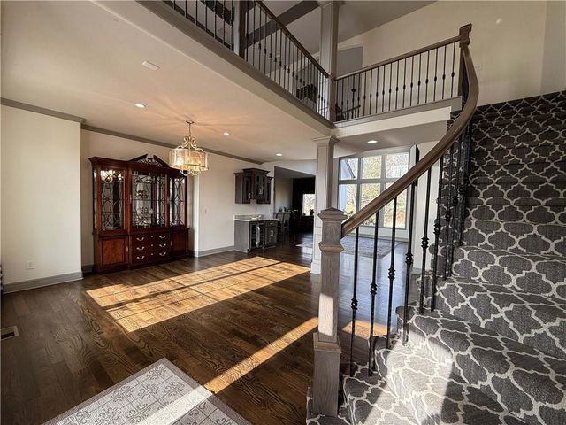 6104 NW 103rd Street, Kansas City, MO 64154