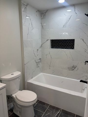 106 Almira, Springfield, MA 01119