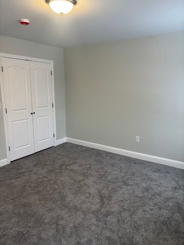 106 Almira, Springfield, MA 01119