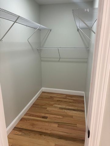 106 Almira, Springfield, MA 01119