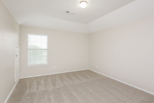 533 Crown Oaks Drive, Fort Worth, TX 76131