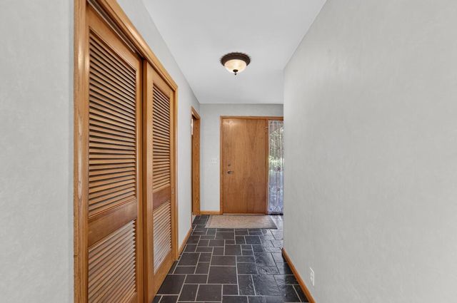 3217 Southwood DRIVE, Racine, WI 53406