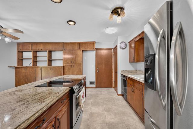 3217 Southwood DRIVE, Racine, WI 53406