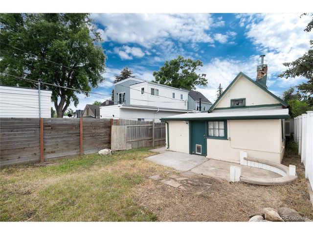 2568 Eaton St, Edgewater, CO 80214