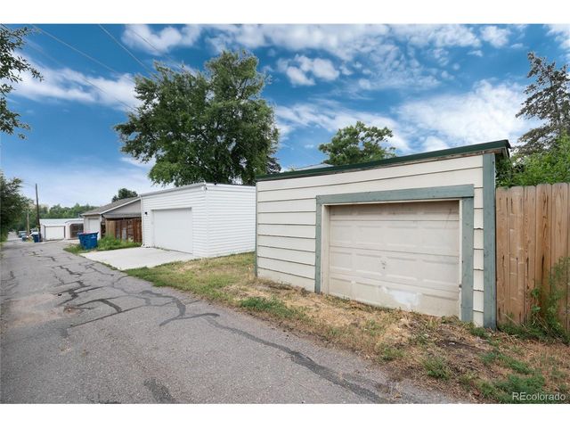 2568 Eaton St, Edgewater, CO 80214