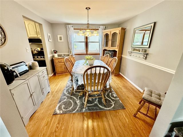 573 Columbia Avenue, Lancaster, NY 14043