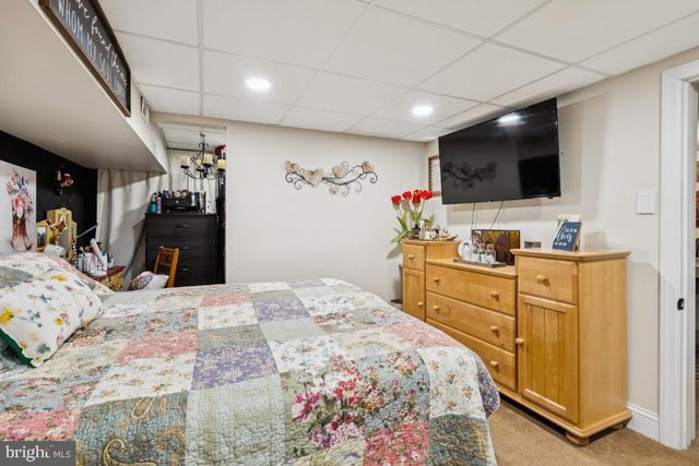 146 COUNTRY CLUB RD, Pine Hill, NJ 08021