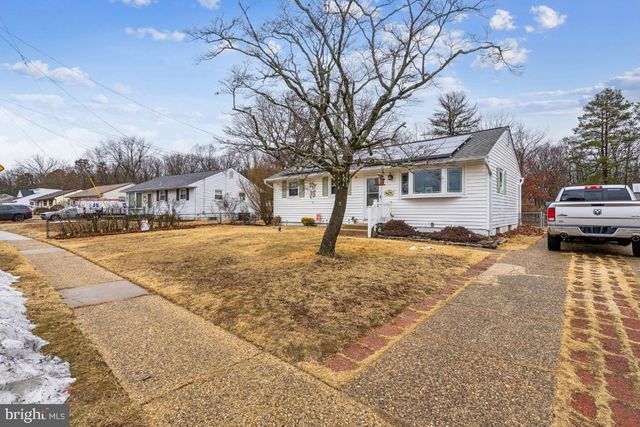 146 COUNTRY CLUB RD, Pine Hill, NJ 08021